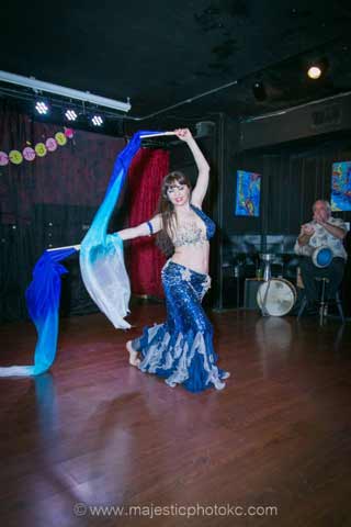 Aisha-Bellydancer-Overland-Park-dancer-book